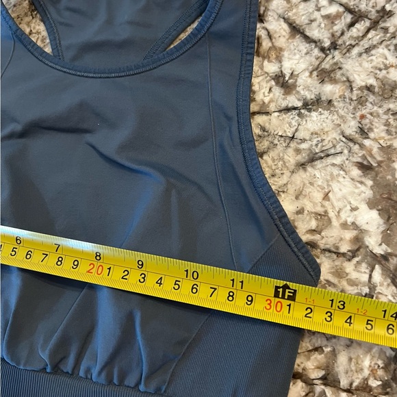 Lululemon Size 6 Ebb to Train Sports Bra Medium Support Blue Athletica Activewea - Picture 3 of 7